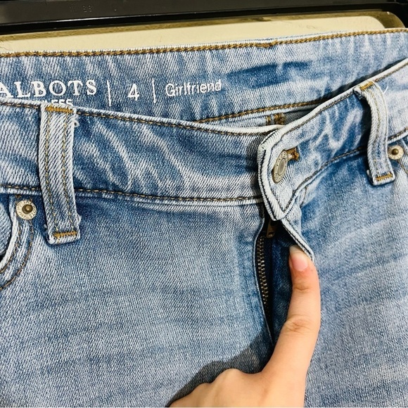 Talbots Flawless Girlfriend Light Wash Jeans SZ 4 Cotton - Picture 5 of 9